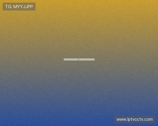 徐若晗扫街记录温柔瞬间 胶片映秋日拾枫赠鸽的浪漫 徐若晗扫街记录温柔瞬间 胶片映秋日拾枫赠鸽的浪漫